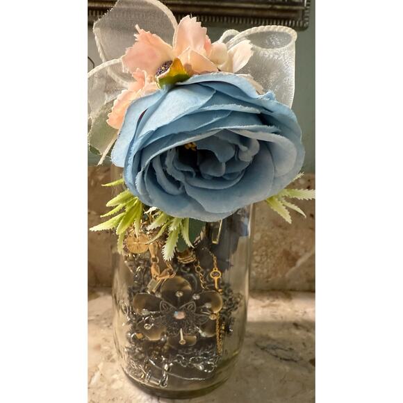 Multiple Jewelry - Jewelry Jar